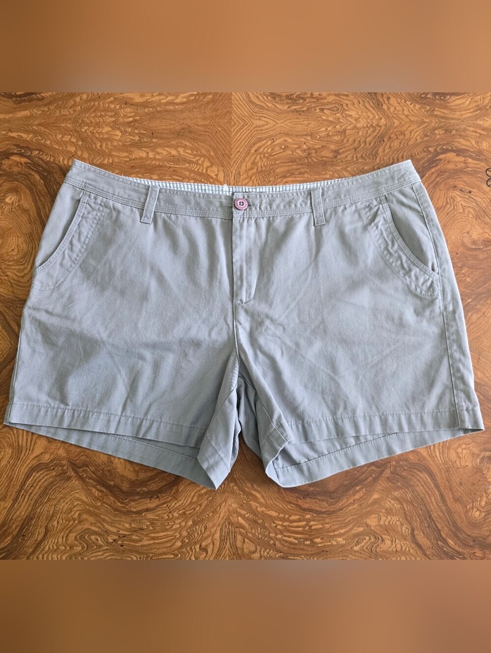 Natural Reflections Women's Gray Cotton Twill Shorts Size 18 NWOT 4.5 in inseam